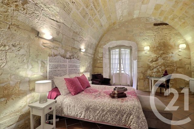 Afficher la photo en grand Appartement F2 à vendre - 2 pièces - 64.0 m2 - BORDEAUX - 33 - AQUITAINE - Century 21 Ornano