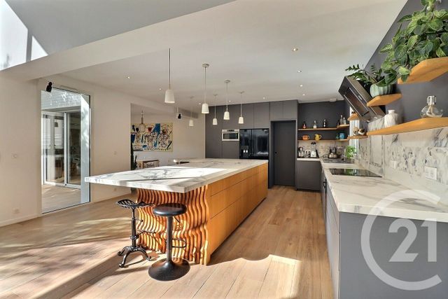 Afficher la photo en grand maison à vendre - 7 pièces - 210.0 m2 - TALENCE - 33 - AQUITAINE - Century 21 Ornano