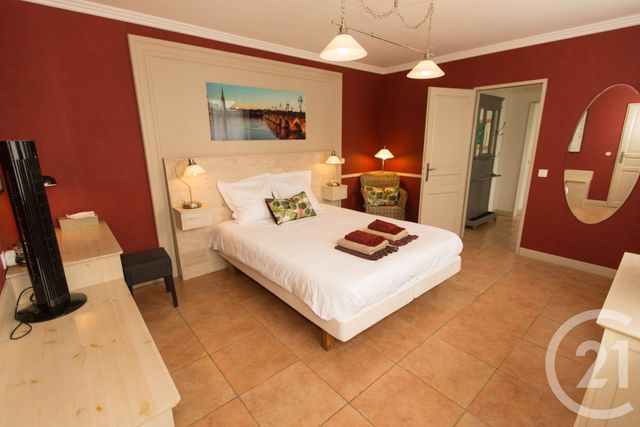 maison à vendre - 8 pièces - 307.6 m2 - BORDEAUX - 33 - AQUITAINE - Century 21 Ornano