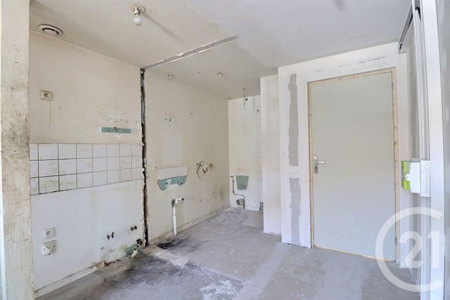 Appartement F2 à vendre - 2 pièces - 31.0 m2 - BORDEAUX - 33 - AQUITAINE - Century 21 Ornano