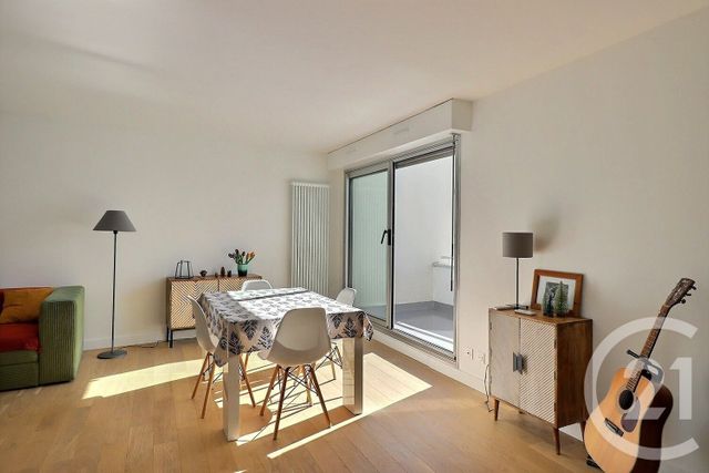 Appartement T4 à vendre - 4 pièces - 80.5 m2 - BORDEAUX - 33 - AQUITAINE - Century 21 Ornano