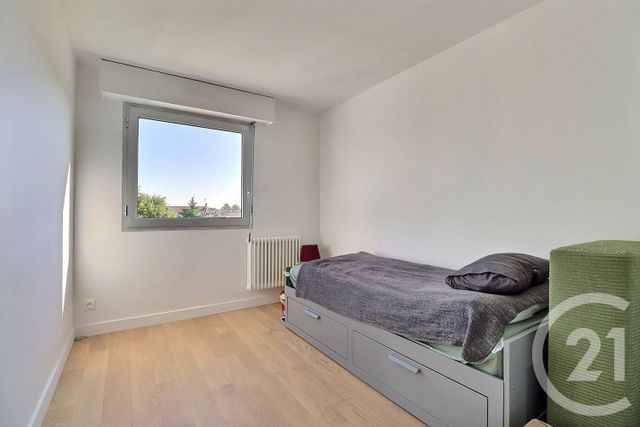 Appartement T4 à vendre - 4 pièces - 80.5 m2 - BORDEAUX - 33 - AQUITAINE - Century 21 Ornano