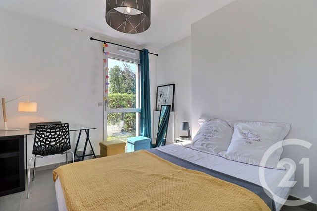 Appartement T4 à vendre - 4 pièces - 82.98 m2 - BORDEAUX - 33 - AQUITAINE - Century 21 Ornano