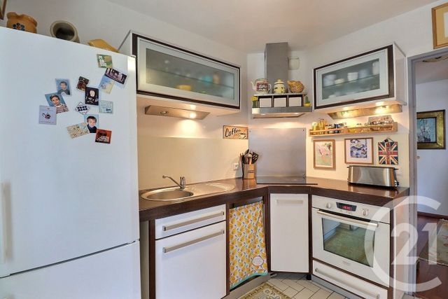 Appartement T3 à vendre - 3 pièces - 68.5 m2 - BORDEAUX - 33 - AQUITAINE - Century 21 Ornano
