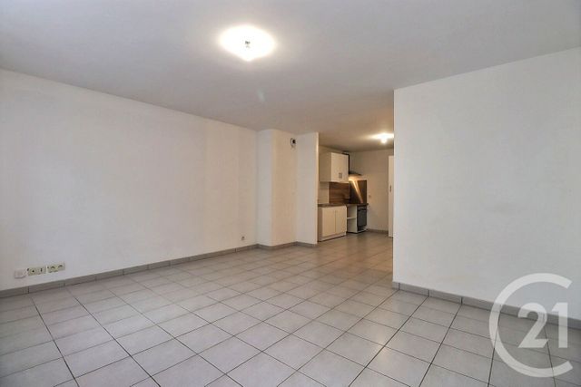 Appartement T3 à vendre - 3 pièces - 63.93 m2 - BORDEAUX - 33 - AQUITAINE - Century 21 Ornano