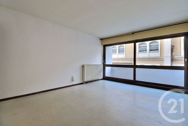 Appartement Studio à vendre - 1 pièce - 25.1 m2 - BORDEAUX - 33 - AQUITAINE - Century 21 Ornano
